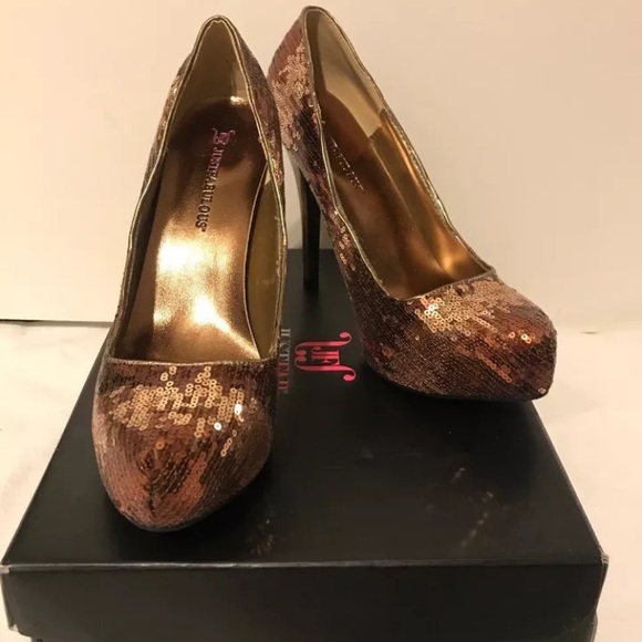 Brown sequin heels 9 - Picture 2 of 3